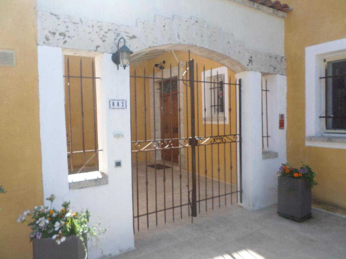 Maison Mimosa Salernes Ngoại thất bức ảnh